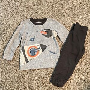 Carter’s long sleeve and pant set